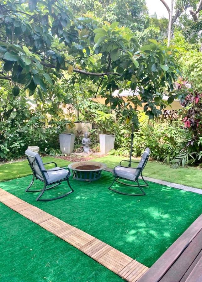 Entire Private Beautiful 2 Bedroom Plus Den House With Gated Front&Back Yard And Free Parking 10Min Drive To Miami Beach Zewnętrze zdjęcie