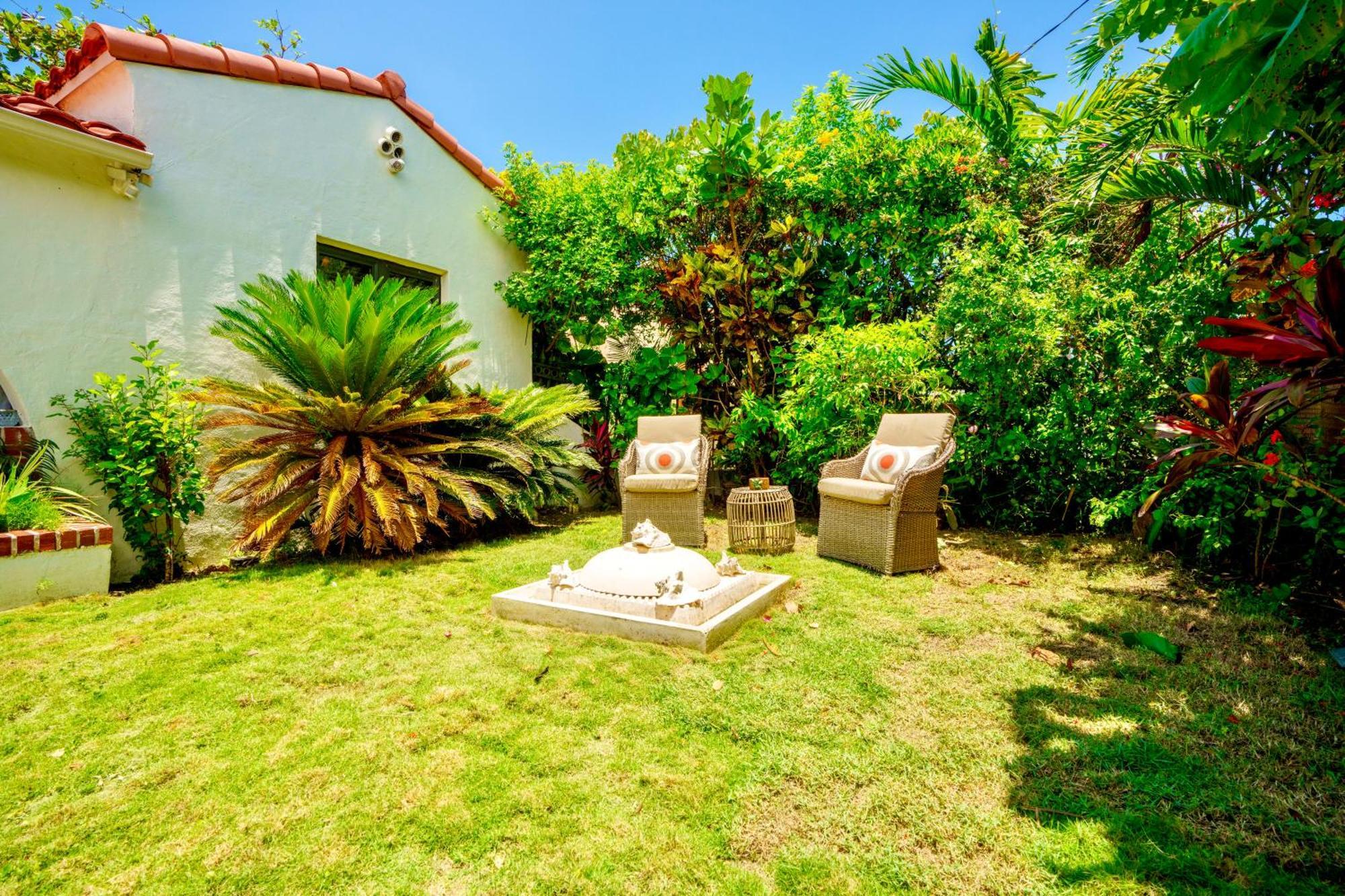 Entire Private Beautiful 2 Bedroom Plus Den House With Gated Front&Back Yard And Free Parking 10Min Drive To Miami Beach Zewnętrze zdjęcie